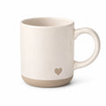 Keramik Kaffeebecher 350 ml 9 cm Cremeweiß mit Herzmotiv rustikaler Henkel